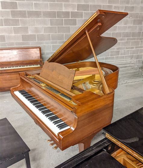 Grand Pianos | Yamaha | Yamaha 5'7" G2 Satin Walnut Grand Piano ...