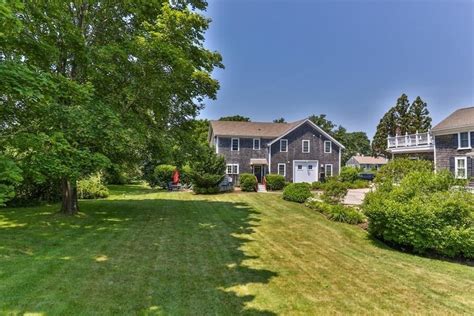 Falmouth, MA Real Estate - Falmouth Homes for Sale | realtor.com®