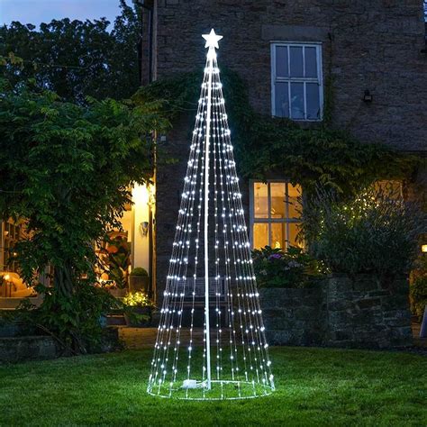 Large Outdoor Pre Lit Christmas Tree - Christmas Images 2021