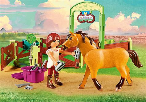 Playmobil Spirit Riding Free Lucky & Spirit with Horse Stable