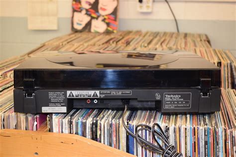 Technics CD Player - Model: SL-PC25 | Vintage Audio Exchange