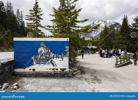 Summer in Spiral Tunnels, Yoho National Park, Canada Editorial Stock ...