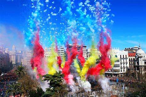 Las Fallas de Valencia | Fireworks Crazy | Visit Online Store