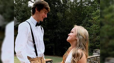 '7 Little Johnstons': Elizabeth and Brice Celebrate Two Years of Love