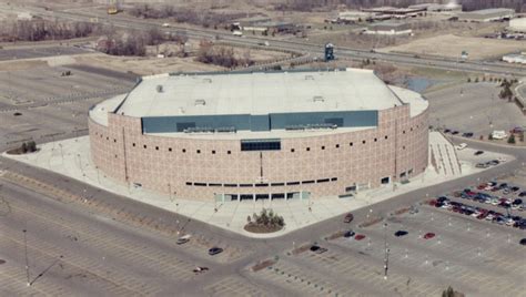 The story of the Palace of Auburn Hills: Somehow, it worked