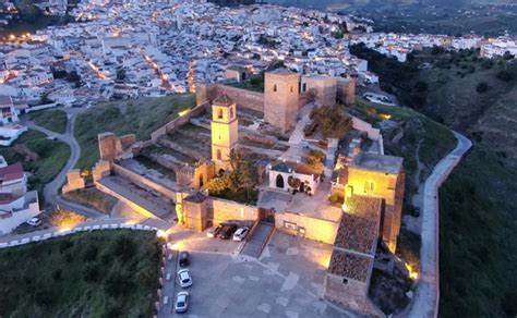 Álora castle and grounds undergo essential restoration work to make area more accessible to ...