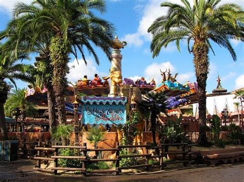 The Magic Carpets of Aladdin - Adventureland in Magic Kingdom - Walt Disney World Made Easy for ...