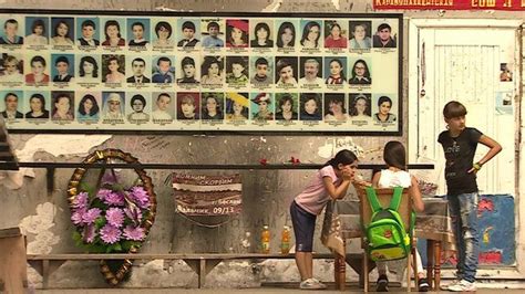 Beslan school siege: Ten years without answers - BBC News