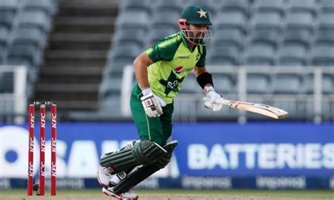 Pakistan beat South Africa by 4 wickets in tight finish to first T20 ...