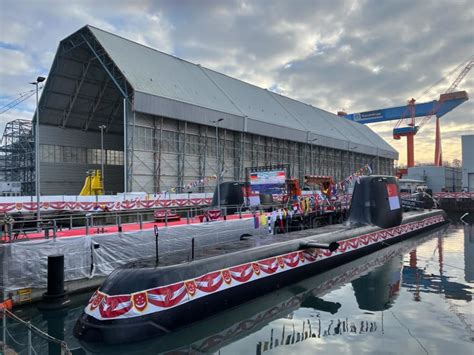 Singapore Navy launches 2 new submarines designed specially for Singapore waters, operators - TODAY