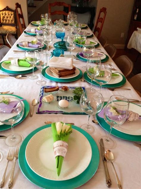 Table tablescape ...♥♥... | Passover table, Seder table, Passover seder ...