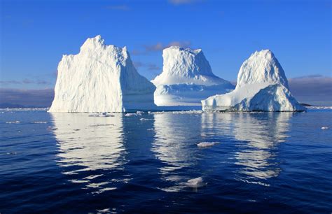 Icebergs Can Be Green, Black, Striped, Even Rainbow [Slide Show] | Scientific American