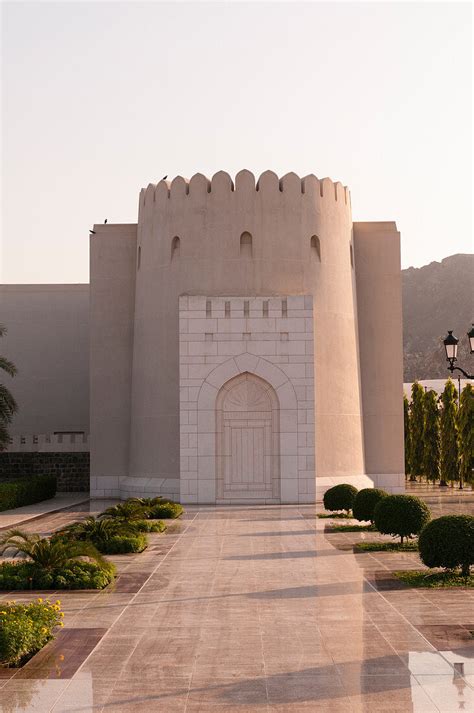 Sultan Qaboos Palace, Muscat, Oman. – License image – 71346897 lookphotos