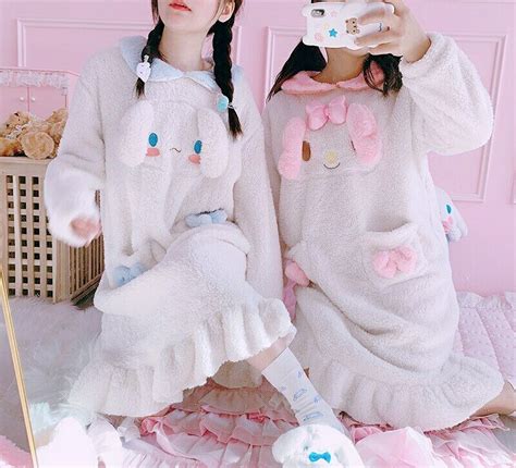 Women Bathrobe Melody Cosplay Cinnamoroll Costume Pajamas Sleepwear Plush Robe | eBay | Kawaii ...