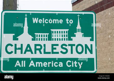 Charleston South Carolina sign of Welcome to All American City Stock Photo - Alamy