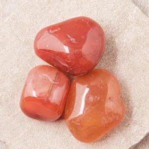 Carnelian Birthstone: Leo, Taurus, and Aries are in Luck?