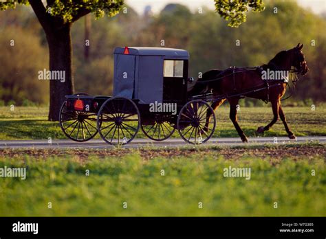 Amish life in Lancaster, Pennsylvania Stock Photo - Alamy