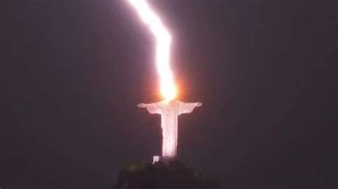 Watch: Lightning bolt strikes Christ the Redeemer statue in Brazil’s ...