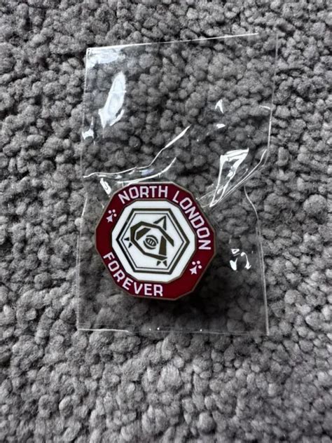 ARSENAL FC OFFICIAL Programme Pin Badge 2022-2023 Complete Sell Out £25 ...