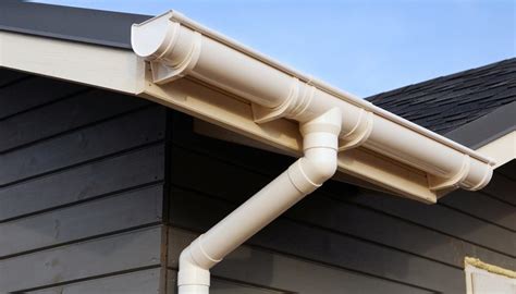 Gutter Downspouts: Everything You Need to Know - 1-800-HANSONS