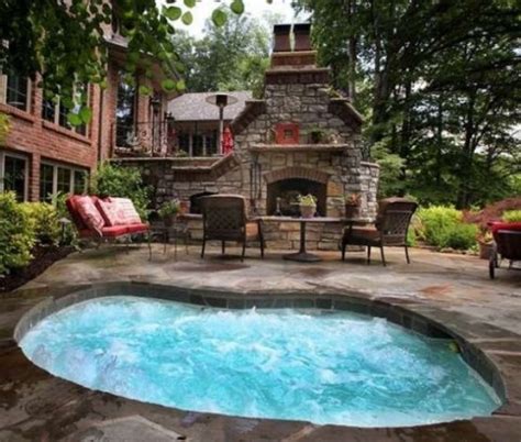 65 Awesome Garden Hot Tub Designs - DigsDigs