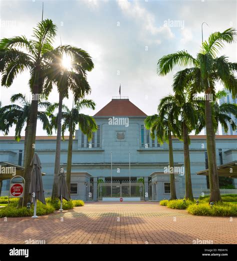 Old parliament house singapore hi-res stock photography and images - Alamy