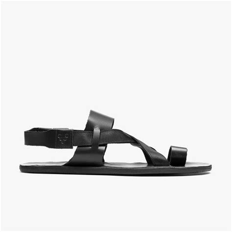 Review: Kuru Sandal - Happy Barefoot