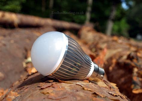 LED Light Bulb Photo | B22 5W Opaque LED Globe energy saving… | Flickr