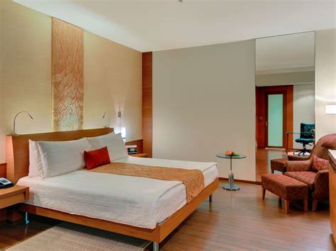 5 Star Hotels in Pune, Business Hotel Near Pune Airport | Hyatt Pune