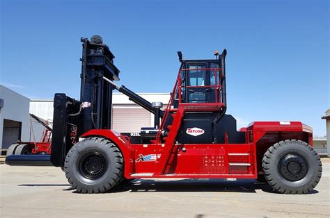 Taylor - X-800L High-Capacity Forklift 80,000 lb - Taylor Northeast