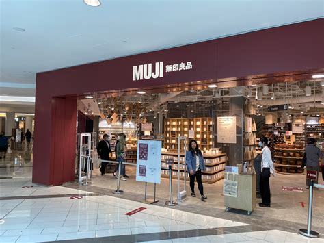 MUJI Opens 2nd Largest Store in Canada at Surrey's Guildford Town ...