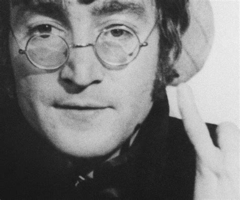 John Lennon Said The Beatles Didn't Lead the 1960s - NewsFinale