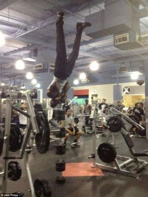 Funny pictures of the biggest gym fails ever | Daily Mail Online