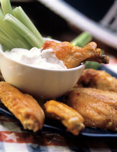 Chicken Wings with Cream Cheese Dip recipe | Eat Smarter USA