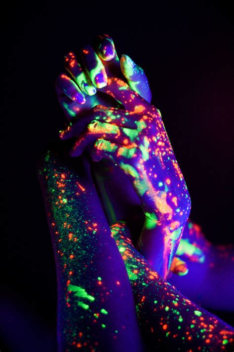 Neon Lights Beautifully Expose Glowing Human Figures