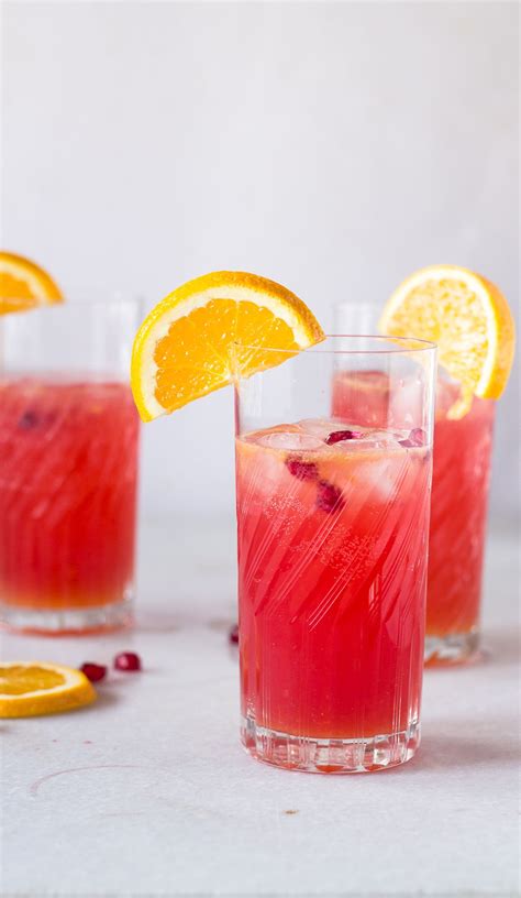 Pomegranate Orange Cooler | Recipe | Pomegranate mocktail, Fruity drinks, Fruity wine