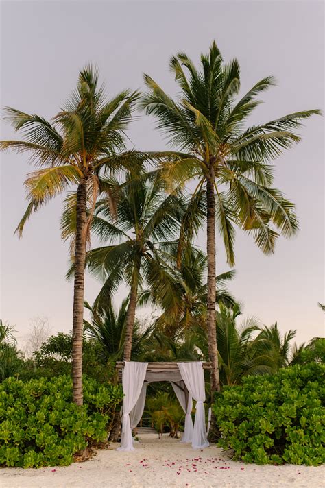 How We Pulled It Off: A Relaxed Zanzibar Destination Wedding on the ...