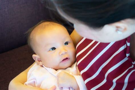 When Do Babies Start Making Eye Contact And How Can Parents Encourage It? - 1happykiddo