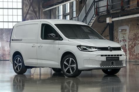 New 2021 VW Caddy Wraps MQB Underpinnings In Evolutionary Styling (60 Photos) | Carscoops