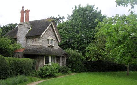 File:Dutch Cottage, Blaise Hamlet, near Bristol (geograph 3847174).jpg - Wikimedia Commons