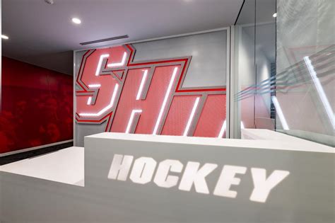 Sacred Heart University Hockey | Dimensional Innovations