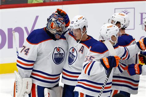 Stuart Skinner’s 40 saves lift Oilers over Panthers: ‘He’s given us a chance to win’ - The Athletic