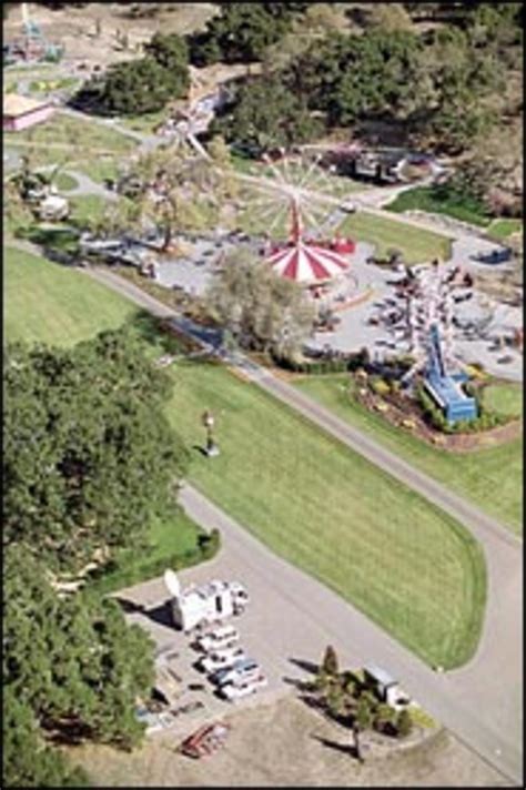 Neverland Ranch - CBS News