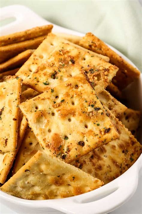 Easy Ranch Party Crackers Recipe - It Is a Keeper