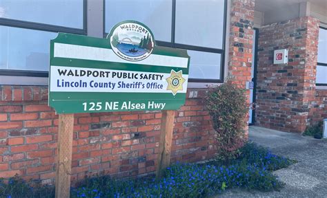 Waldport/Yachats contract for sheriff's deputies inches closer to agreement -- but commissioners ...