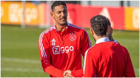 Ivory Coast Forward Sebastien Haller Returns to Training As He Makes ...