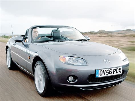 Mazda MX-5 Convertible 2007 review | Auto Express