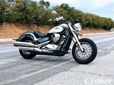 Suzuki Suzuki Boulevard C50 - Moto.ZombDrive.COM