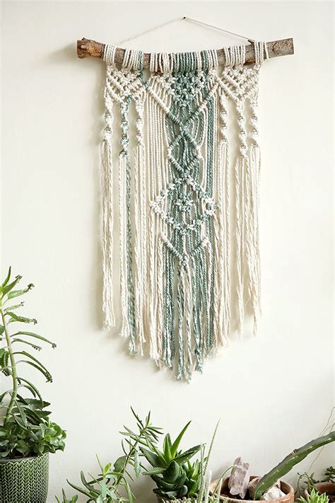 40 Macramé Wall Hanging Patterns - The Funky Stitch