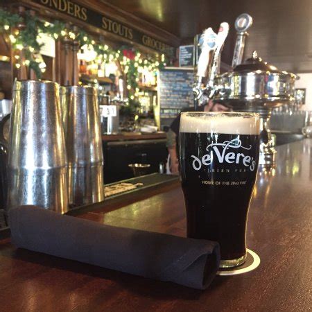 DE VERE'S IRISH PUB, Davis - Restaurant Reviews, Photos & Phone Number - Tripadvisor